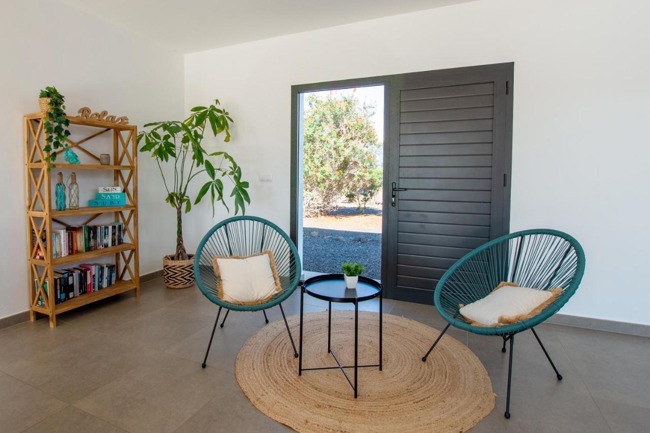 Heated & Shared Pool Villa Matriana 36A, North Shore Villas 라하레스 외부 사진